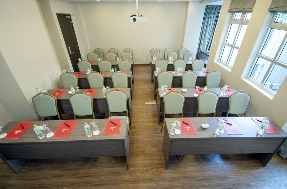 Sonnet Saigon Hotel Ho Chi Minh City Exterior photo