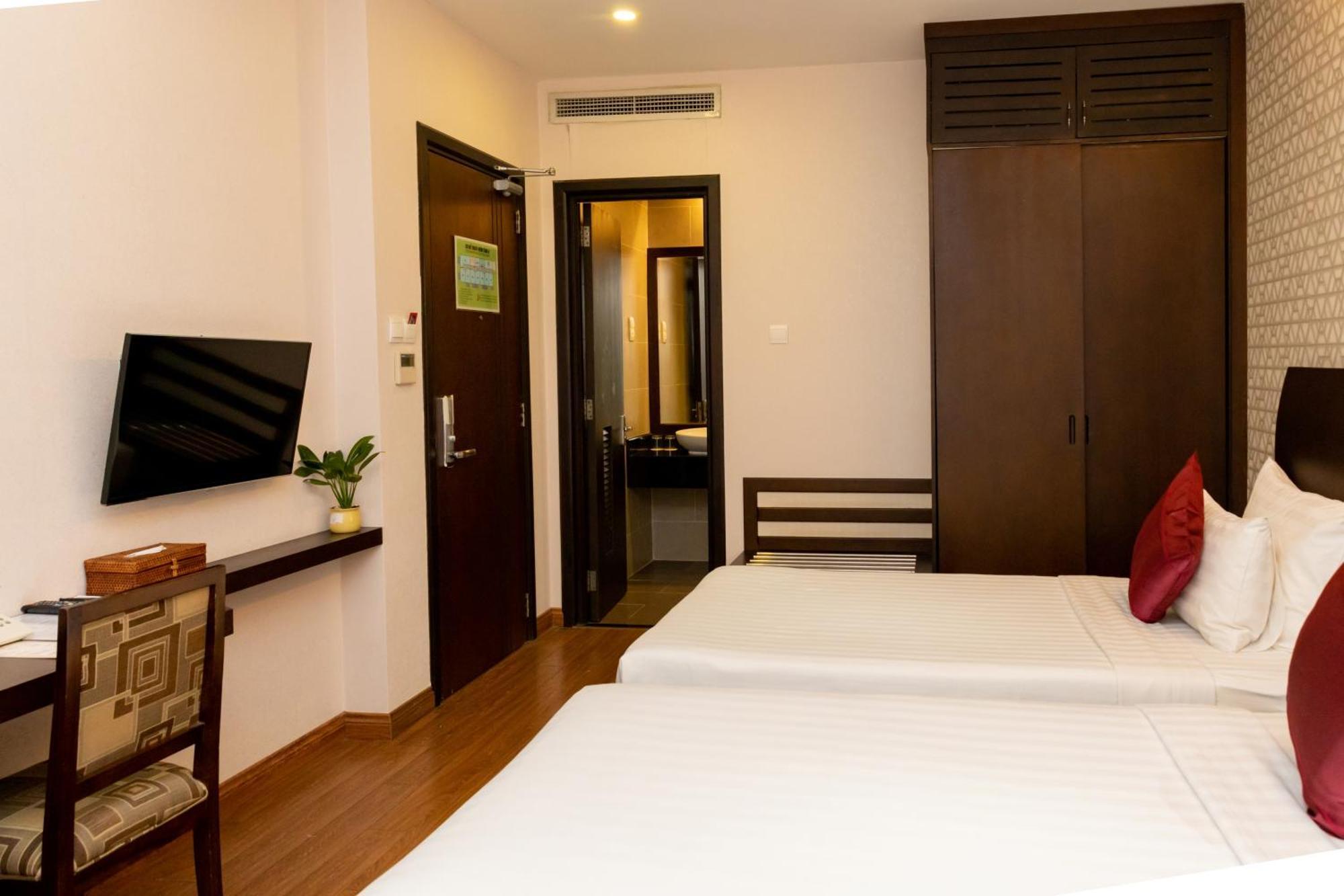 Sonnet Saigon Hotel Ho Chi Minh City Exterior photo